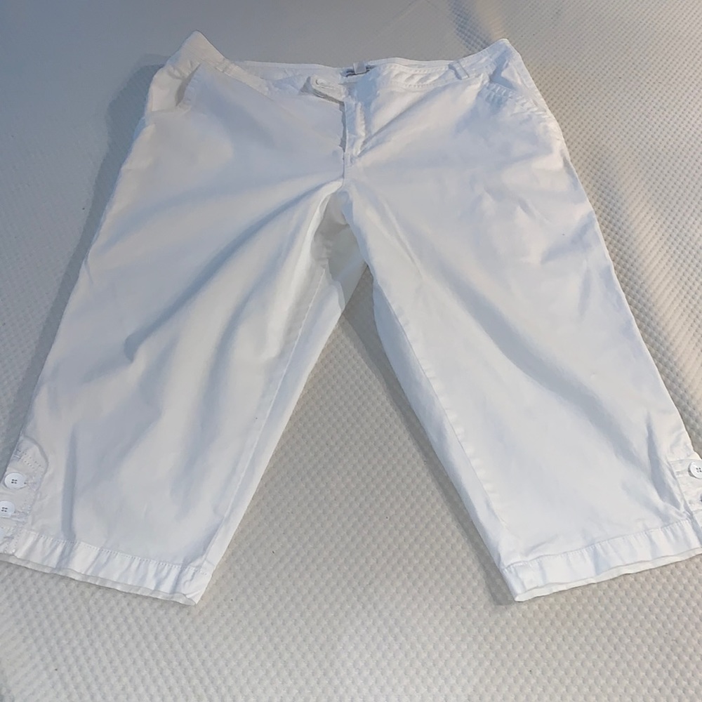 White Capris Worn one time like new